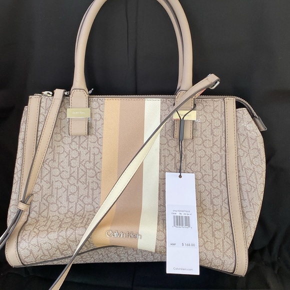 Calvin Klein bag - Picture 2 of 3